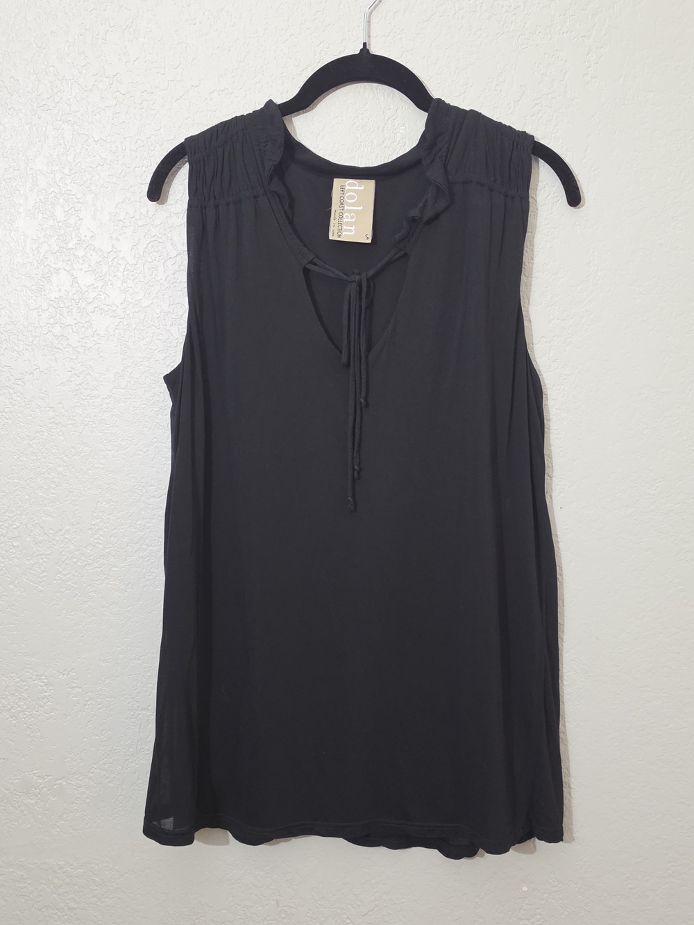 Anthropologie dolan Left Coast Collection Sleeveless Black Tank Top Womens Small
